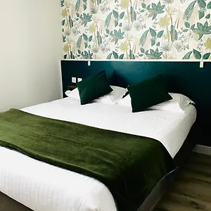 brit-hotel-le-surcouf.inbrittany.com/