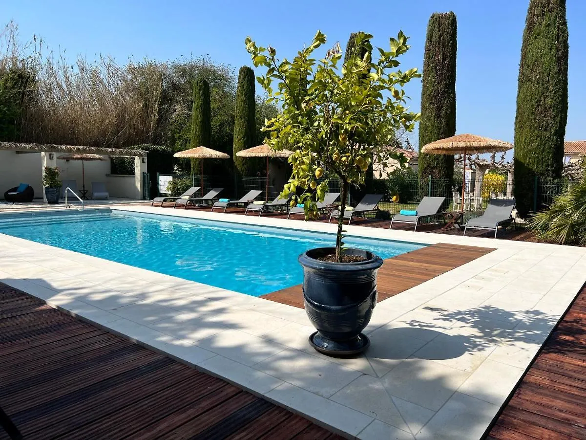 *** Aparthotel Residence Les Sources Saint-Rémy-de-Provence Frankrijk