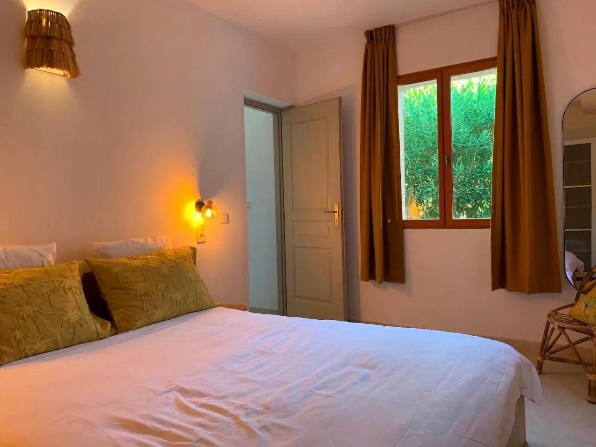 Aparthotel Residence Les Sources Saint-Rémy-de-Provence